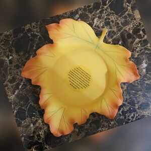 Whispering Leaf 3 Wick Holder🍁- Yellow /Orange